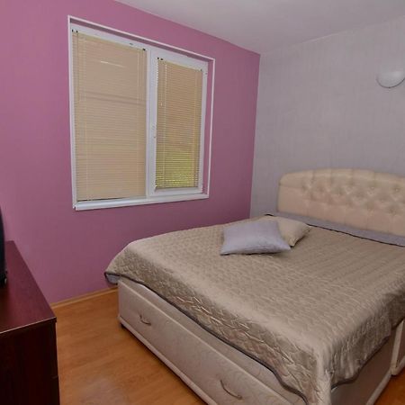 Апартамент За Гости Георгиеви Veliko Tărnovo Exteriör bild